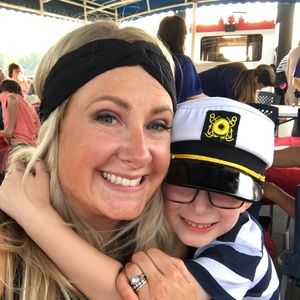 Meet your Posher, Lynn